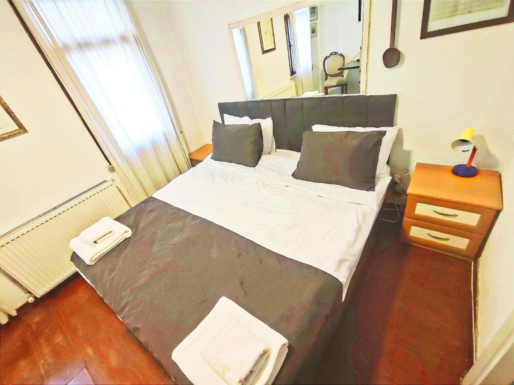 Taksim Ottoman Style Hotel อิสตันบูล ภายนอก รูปภาพ